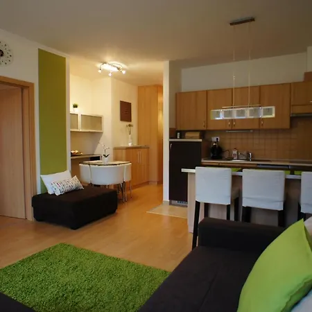 Galerius Harmony Gold 1. Apartman アパート