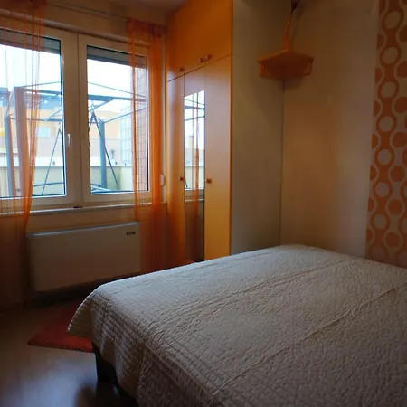 Galerius Harmony Gold 1. Apartman アパート シオーフォク