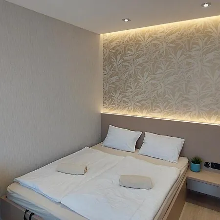 Апартаменты Galerius Harmony Gold 1.